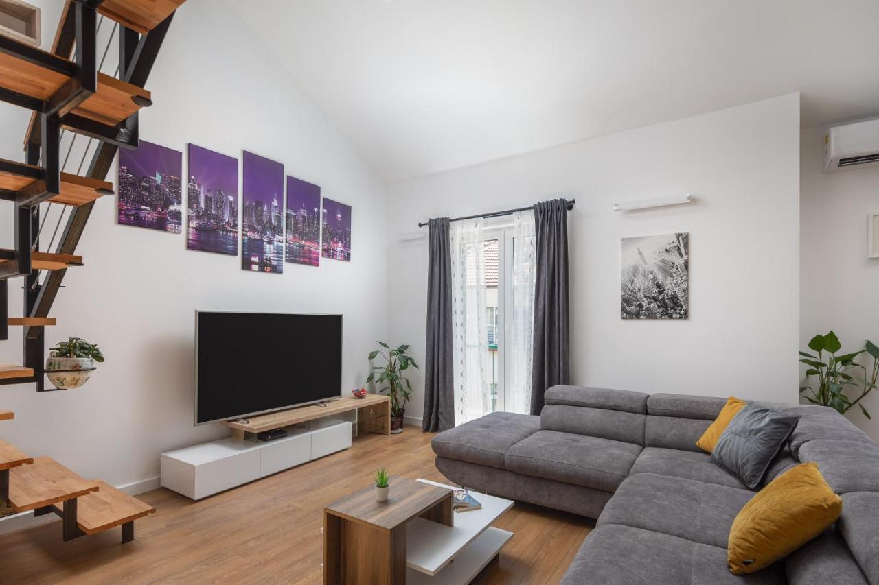 Metily Apartment Split Extérieur photo