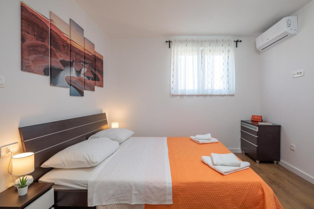 Metily Apartment Split Extérieur photo